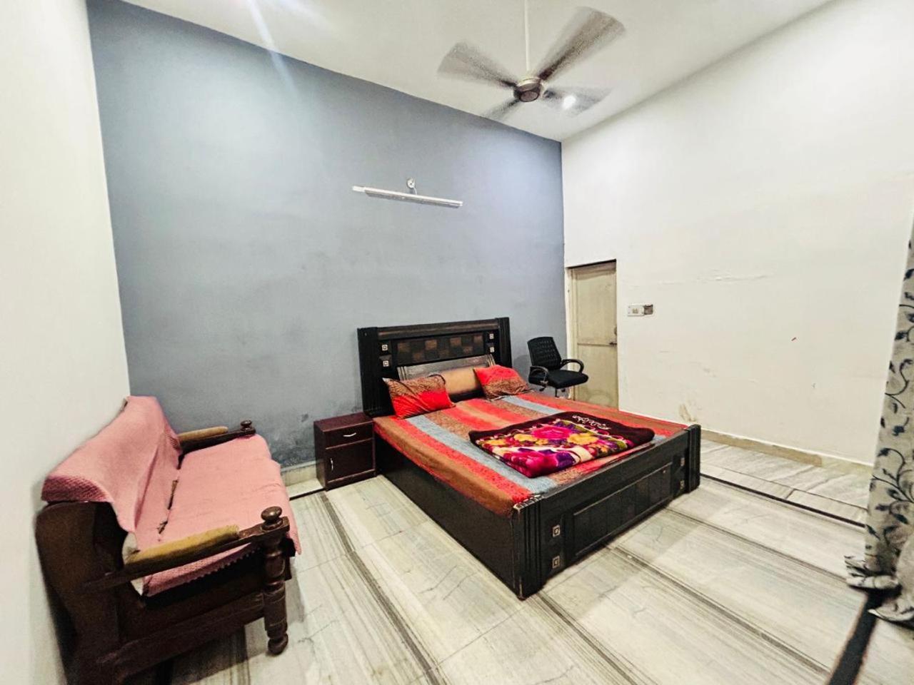 Agrawal Inn Guest House Mathura Exterior foto