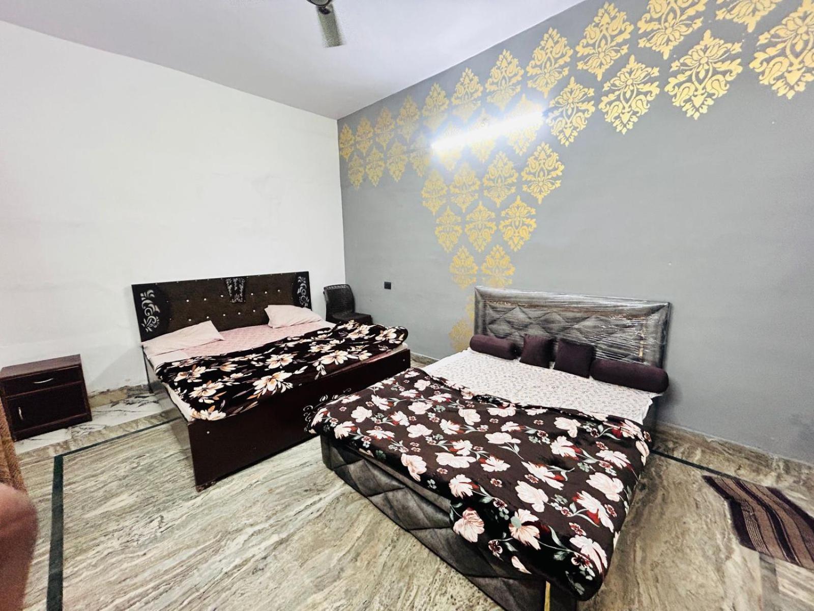 Agrawal Inn Guest House Mathura Exterior foto